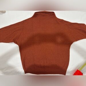 Milano Warm Orange/Rust Knit Elbow Sleeve Sweater, size M